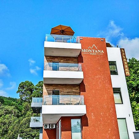 Hotel Montana 크바리아티 외부 사진